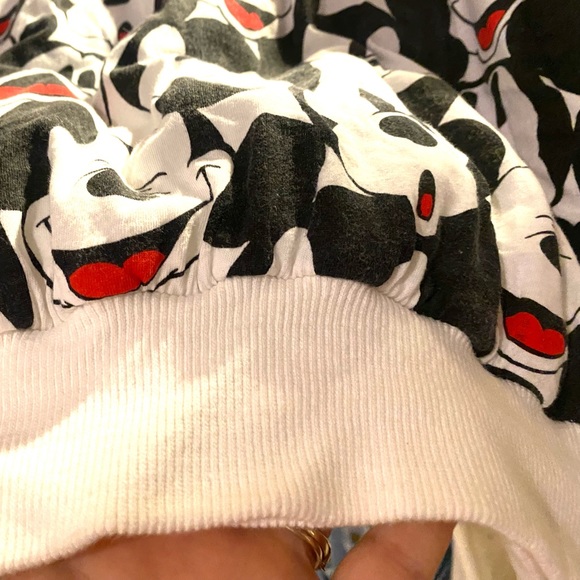 RARE UNWORN Vtg near MINT Micky Mouse JGHook Disney Hong Kong Sweatshirt Top - Picture 11 of 17